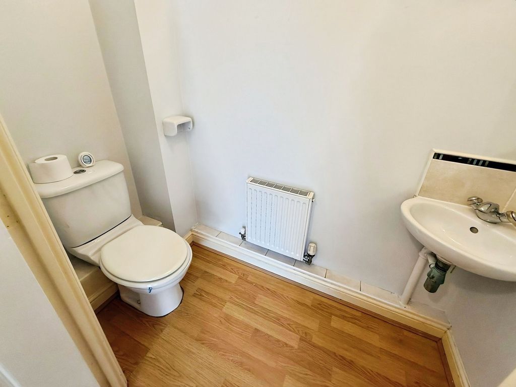 Additional image 8 of 4 bed terraced house for saleThacker Drive, Lichfield WS13