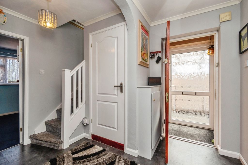 Additional image 15 of 3 bed bungalow for saleMount Close, Cheslyn Hay, Walsall WS6