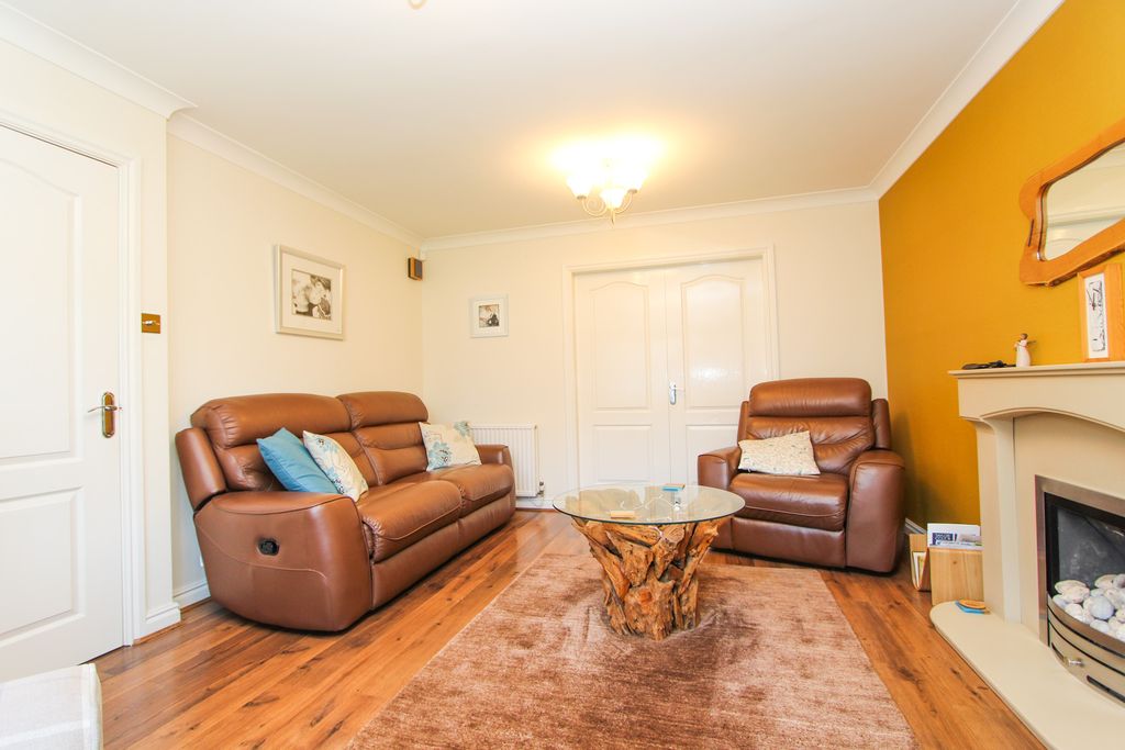 Additional image 4 of 4 bed detached house for saleMoat Drive, Drayton Bassett, Tamworth B78