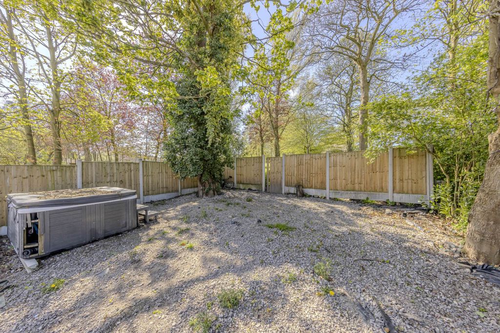 Additional image 21 of 3 bed semi-detached house for saleFirst Avenue, Kidsgrove, Stoke On Trent ST7