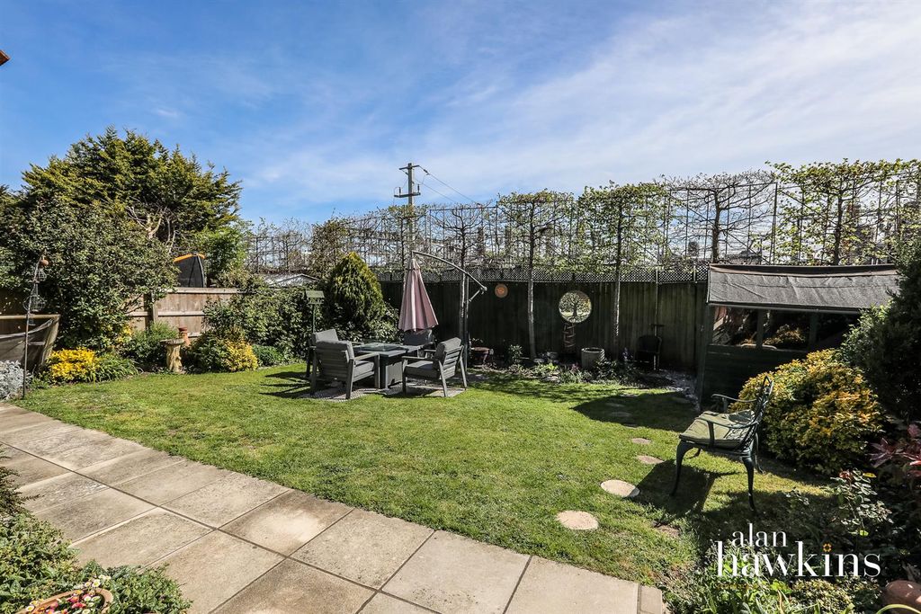 Additional image 18 of 4 bed detached house for saleNew Road, Royal Wootton Bassett SN4