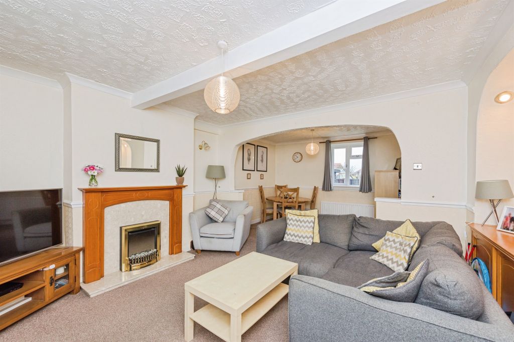 Additional image 7 of 3 bed semi-detached house for saleDormer Avenue, Tamworth B77