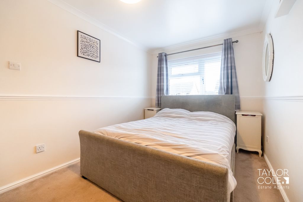 Additional image 15 of 4 bed semi-detached house for saleSwallowfield, Tamworth B79