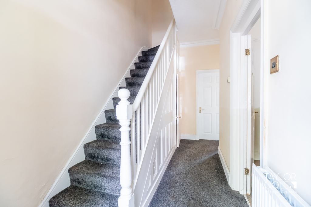 Additional image 2 of 4 bed terraced house for saleVictoria Road, Tamworth B79