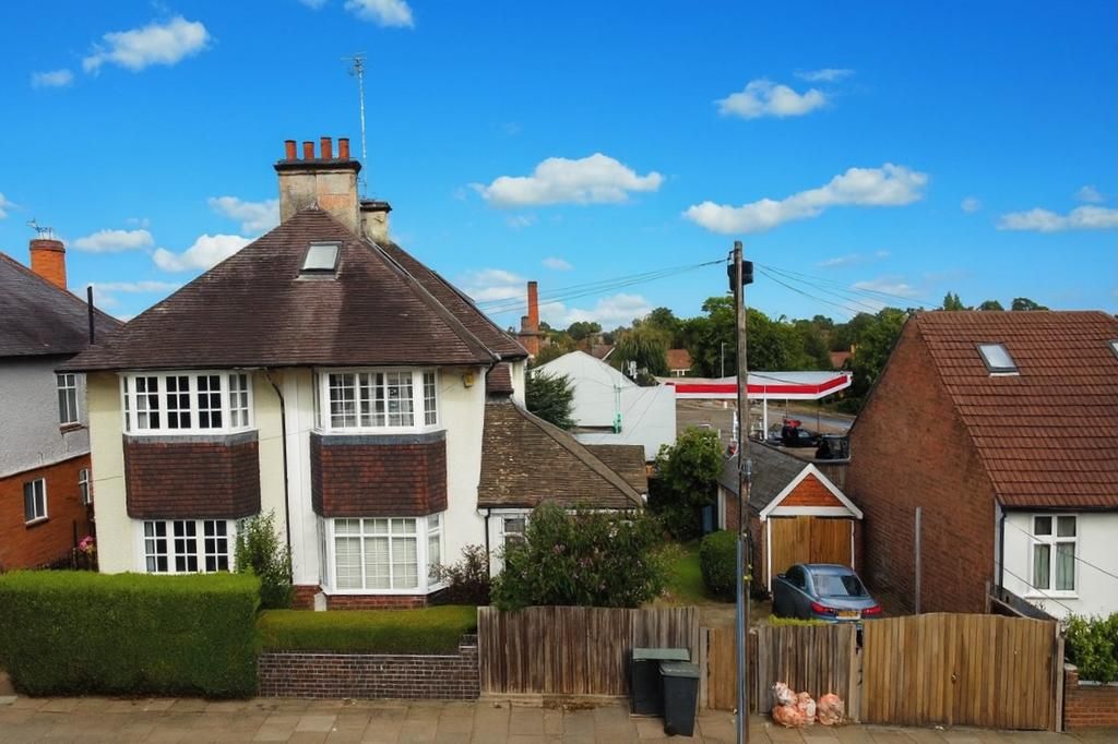 Additional image 2 of 5 bed semi-detached house for saleMeadhurst Road, Leicester LE3