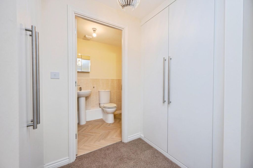 Additional image 12 of 4 bed town house for saleThe Laurels, Fazeley, Tamworth B78