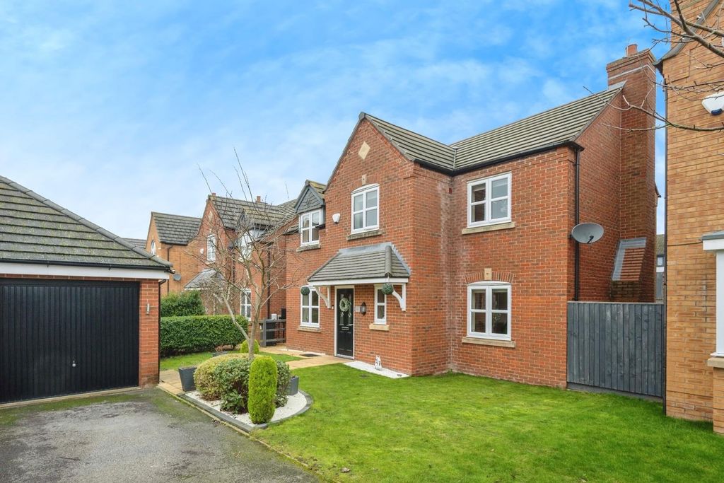 Additional image 29 of 4 bed detached house for saleCroft Close, Two Gates, Tamworth B77