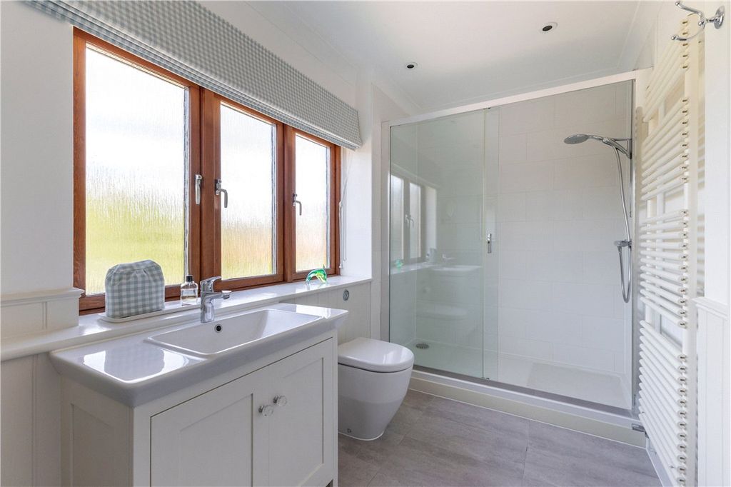 Additional image 15 of 5 bed detached house for saleGrafton Place, East Grafton, Marlborough, Wiltshire SN8