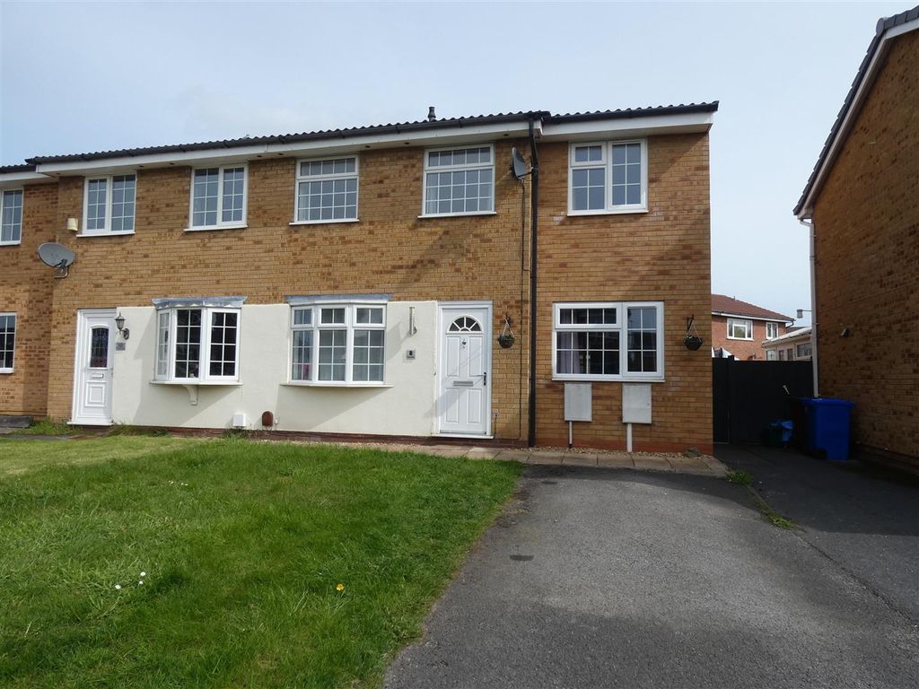 3 bed semi-detached house for saleConway Close, Stretton, Burton On Trent DE13