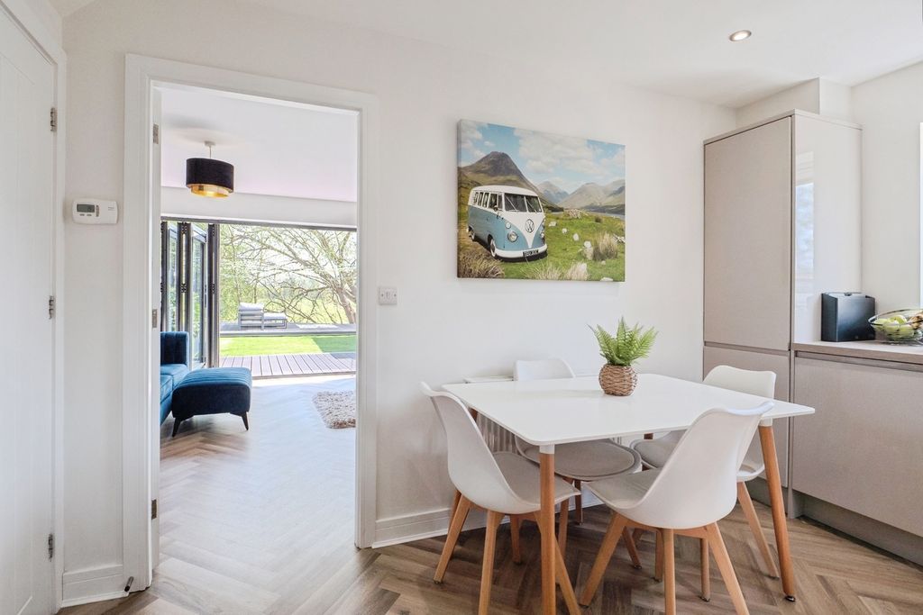 Additional image 7 of 3 bed semi-detached house for saleWindlass Close, Loughborough, Leicestershire LE11