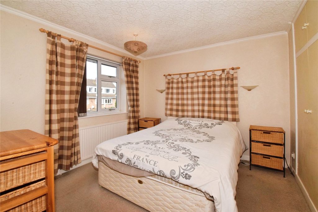 Additional image 7 of 3 bed semi-detached house for saleMilton Close, Wigston, Leicestershire LE18