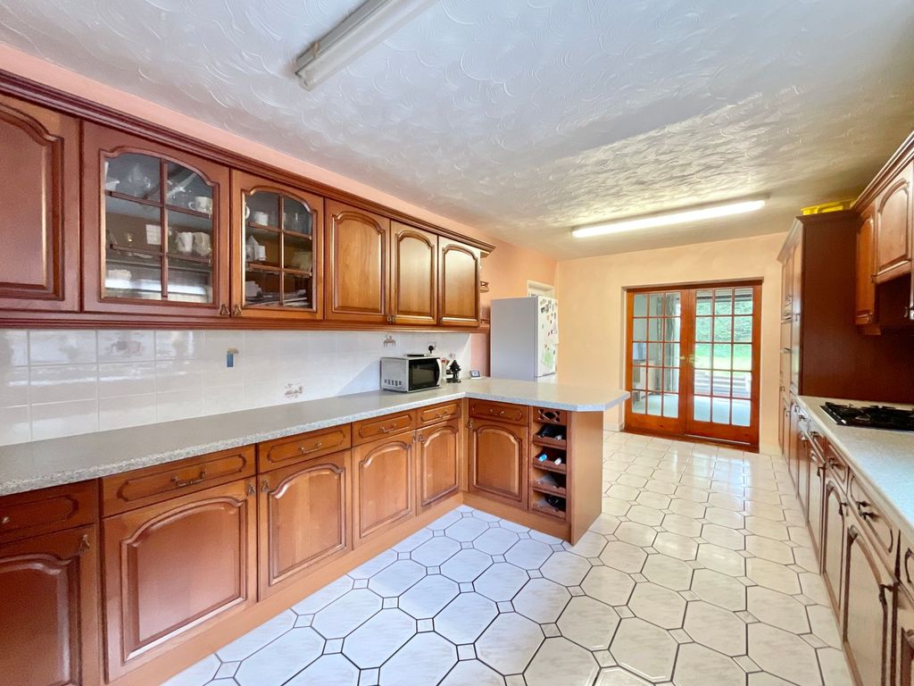 Additional image 25 of 4 bed semi-detached house for saleGreenfield Road, Stafford ST17