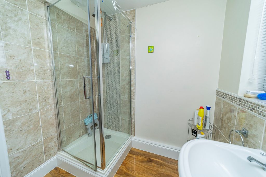 Additional image 17 of 4 bed semi-detached house for saleOriel Drive, Syston, Leicester LE7