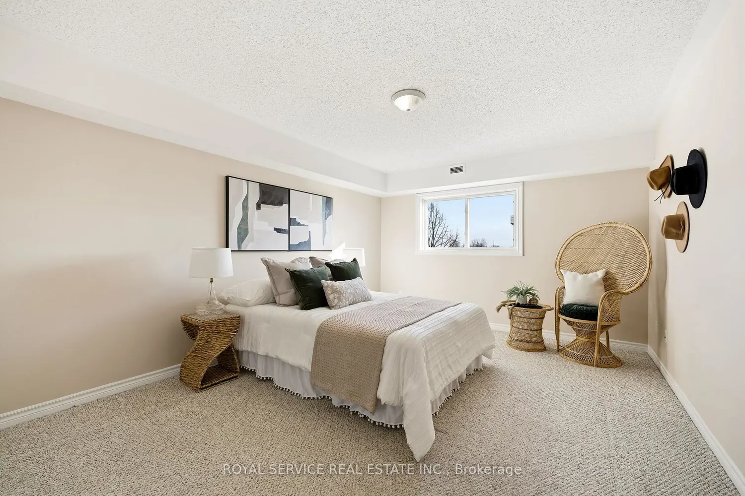 Additional image 11 of 841 Battell Street 304