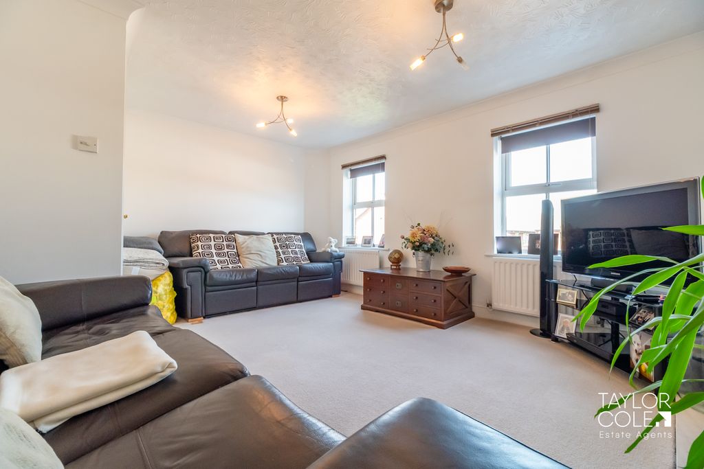 Additional image 12 of 4 bed terraced house for saleKensington Drive, Tamworth B79