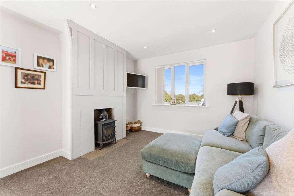Additional image 3 of 3 bed semi-detached house for sale- Northampton Road, Welford NN6