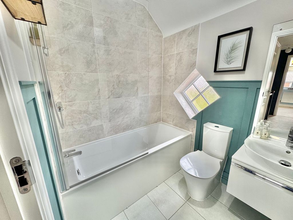 Additional image 23 of 3 bed semi-detached house for saleRoman Avenue, Nuneaton CV11