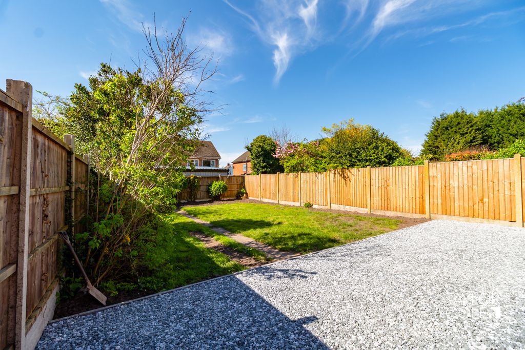 Additional image 27 of 4 bed semi-detached house for saleComberford Road, Tamworth B79