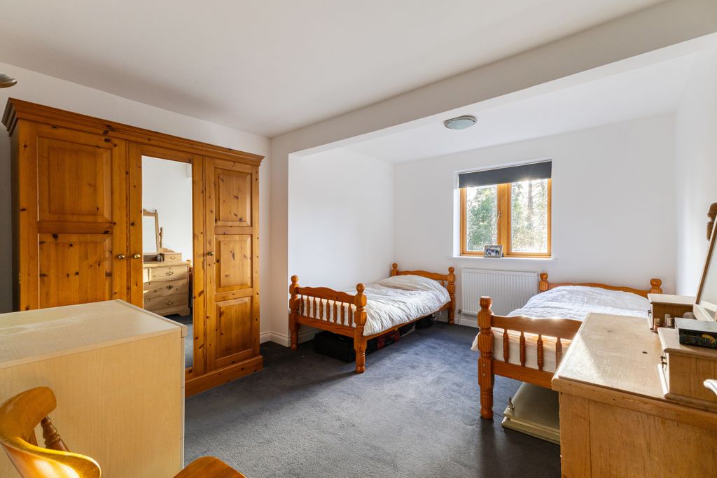 Additional image 15 of 5 bed detached house for saleAlderbury, Salisbury SP5