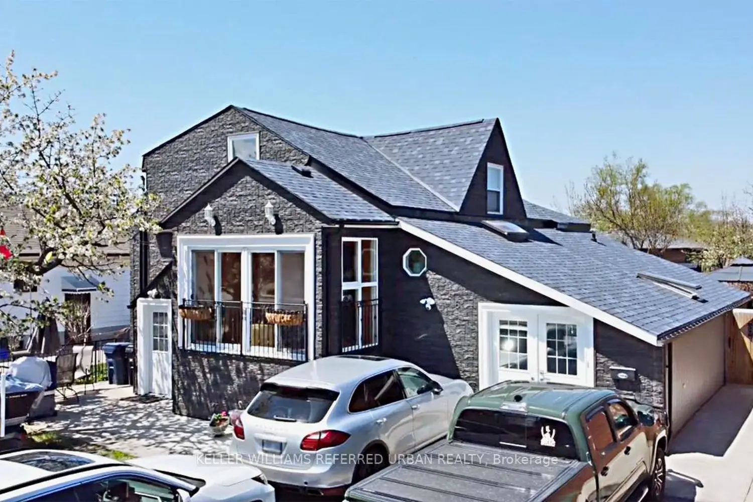 6 Elmhurst Drive