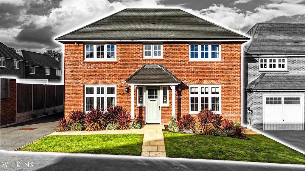 Additional image 42 of 3 bed detached house for saleBroomyshaw Close, Amington, Tamworth, Staffordshire B77