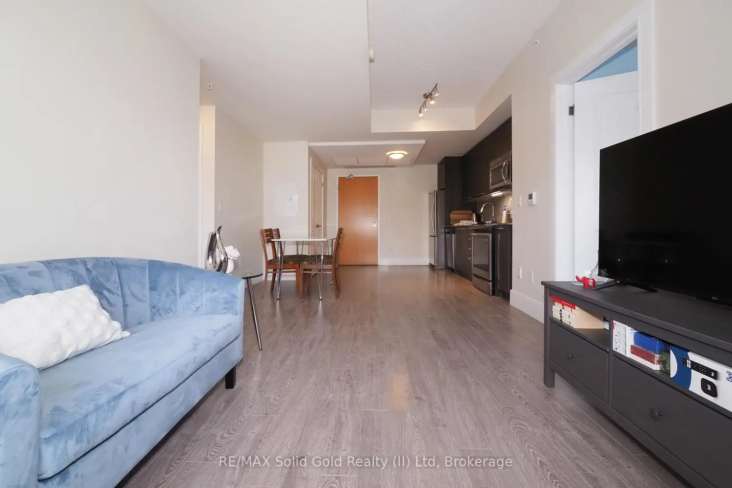 Additional image 9 of 155 St Leger Street 206