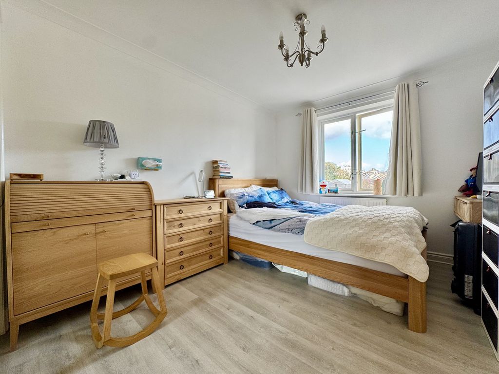 2 bed flat for saleHaven Road, Exeter EX2 photo 5