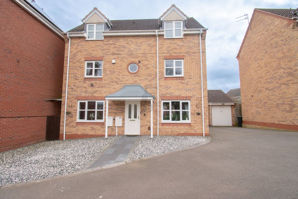 4 bed detached house for saleSaxthorpe Road, Hamilton LE5
