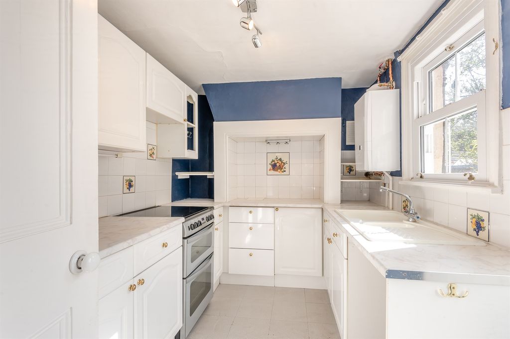 Additional image 5 of 3 bed semi-detached house for saleQueen Street, Stamford PE9