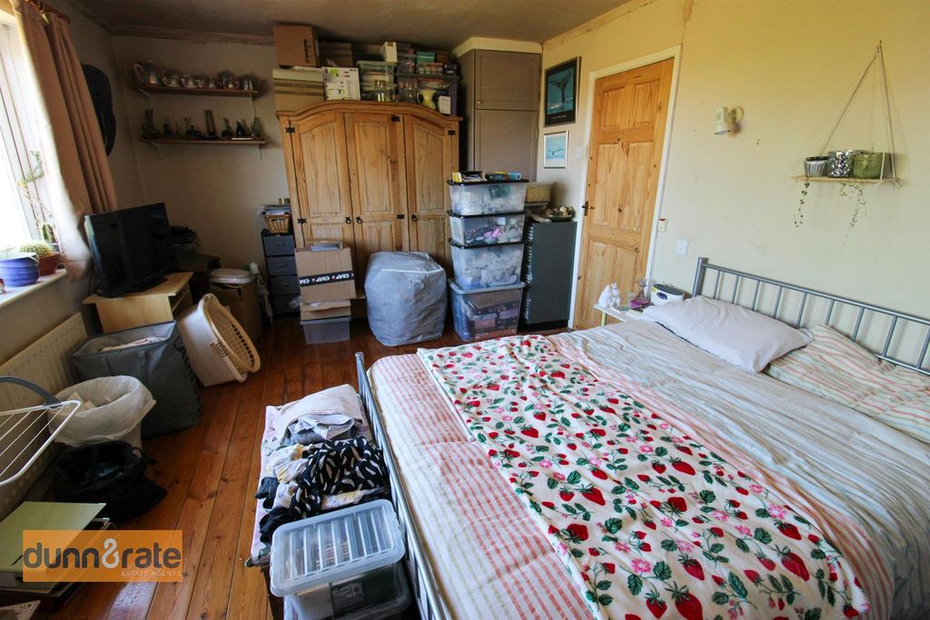 Additional image 8 of 3 bed semi-detached house for saleTurnhurst Road, Packmoor, Stoke-On-Trent ST7