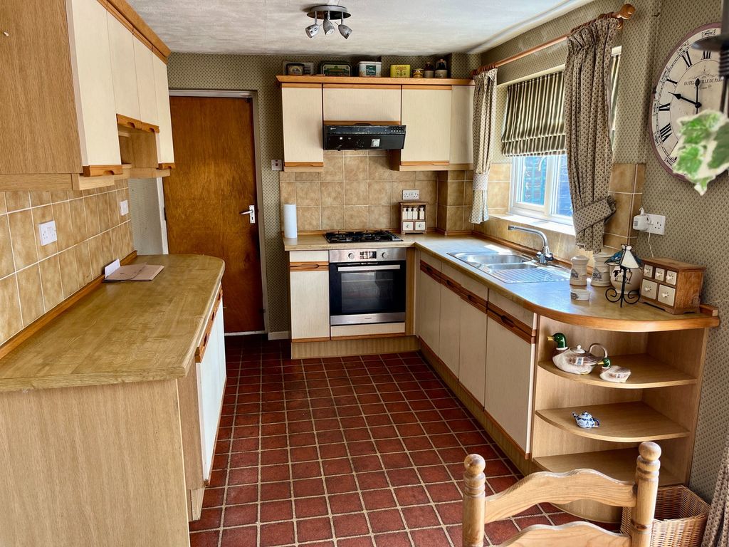 Additional image 7 of 3 bed semi-detached house for saleAsh Drive, Syston, Leicester LE7