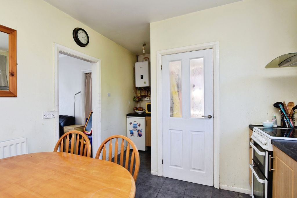 Additional image 6 of 3 bed semi-detached house for saleHollinshead Avenue, Newcastle, Staffordshire ST5