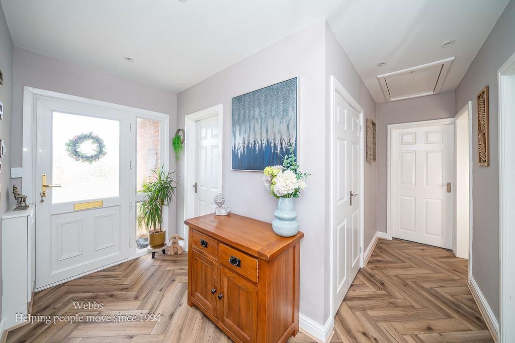 Additional image 29 of 3 bed detached bungalow for saleLichfield Drive, Great Haywood, Stafford ST18