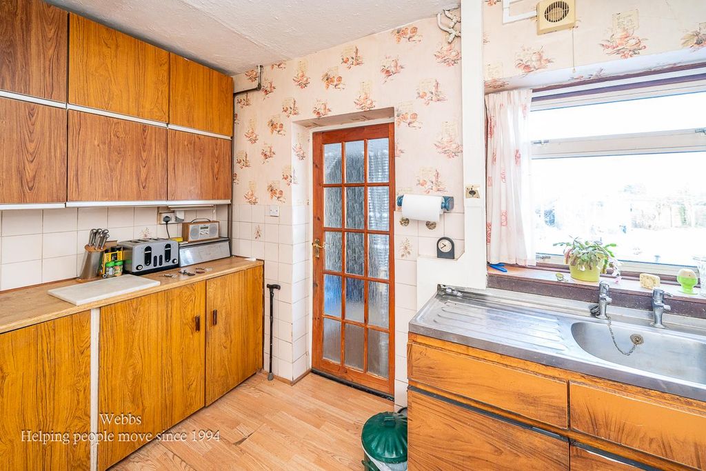 Additional image 9 of 3 bed semi-detached house for saleKiddemore Green Road, Brewood, Stafford ST19