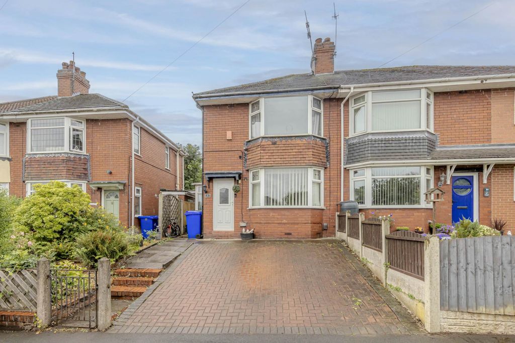 2 bed semi-detached house for saleSutherland Avenue, Stoke On Trent ST3