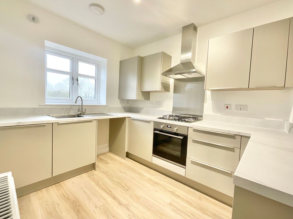 3 bed semi-detached house for saleCastle Meadows, Eccleshall ST21 photo 3