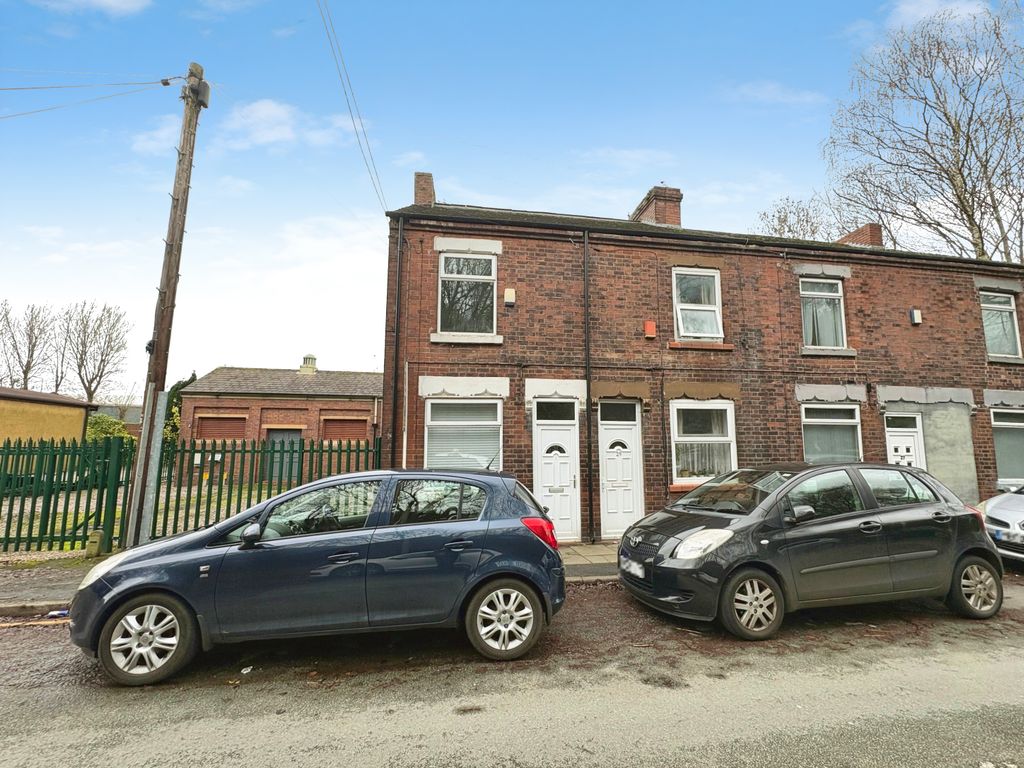 2 bed terraced house for saleNorth Street, Stoke, Stoke-On-Trent ST4