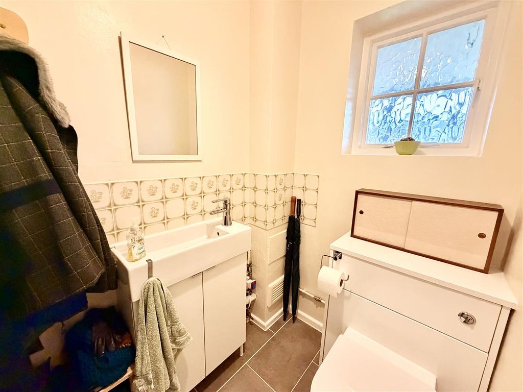 Additional image 11 of 5 bed detached house for saleStewart Drive, Loughborough LE11