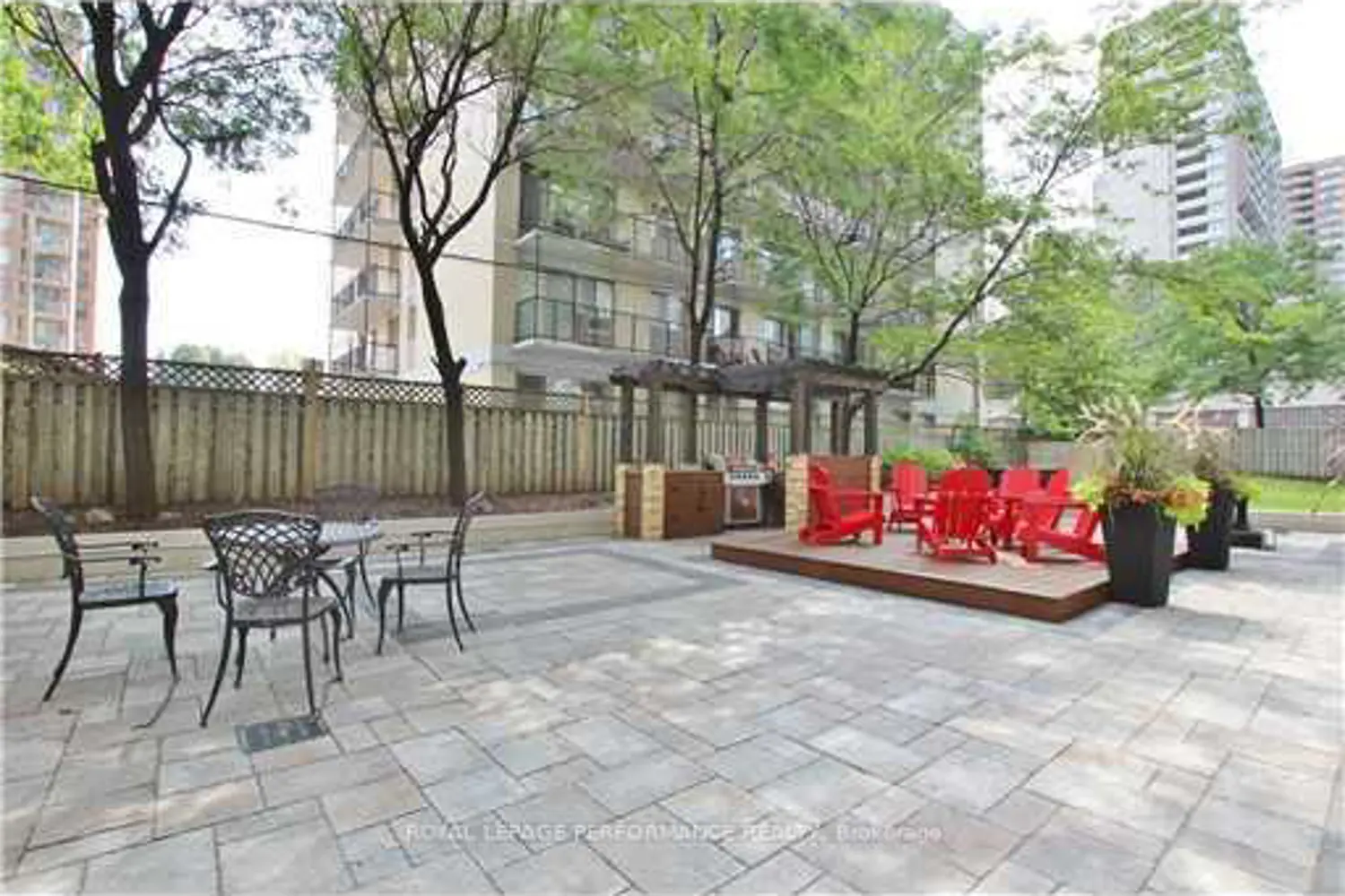 Additional image 13 of 470 Laurier Avenue 1701