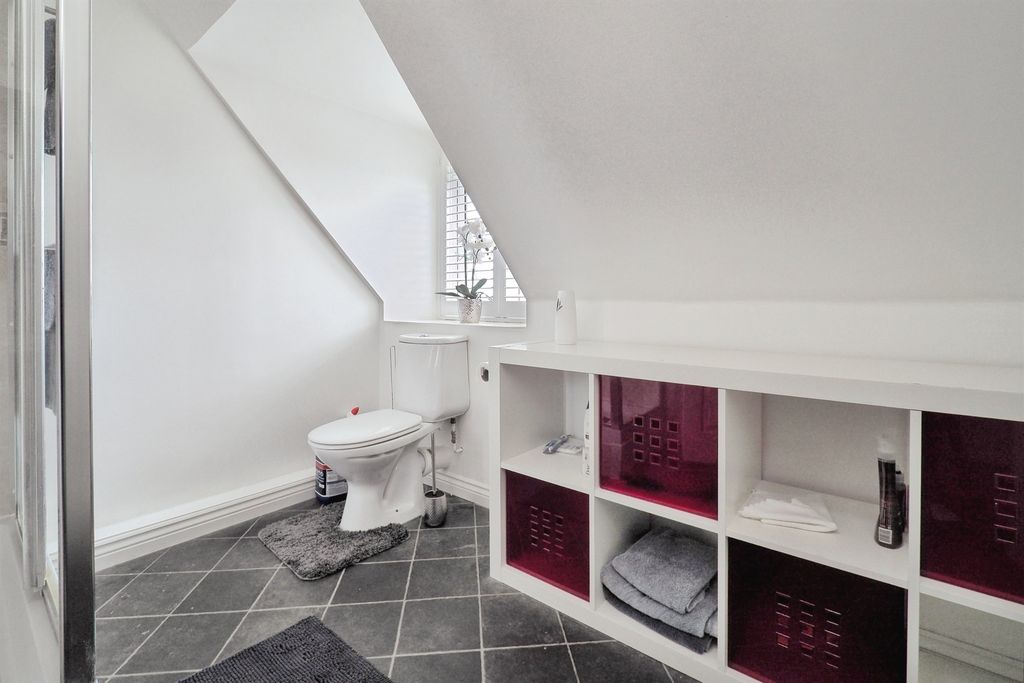 Additional image 17 of 5 bed detached house for saleHolloway Close, Amesbury, Salisbury SP4