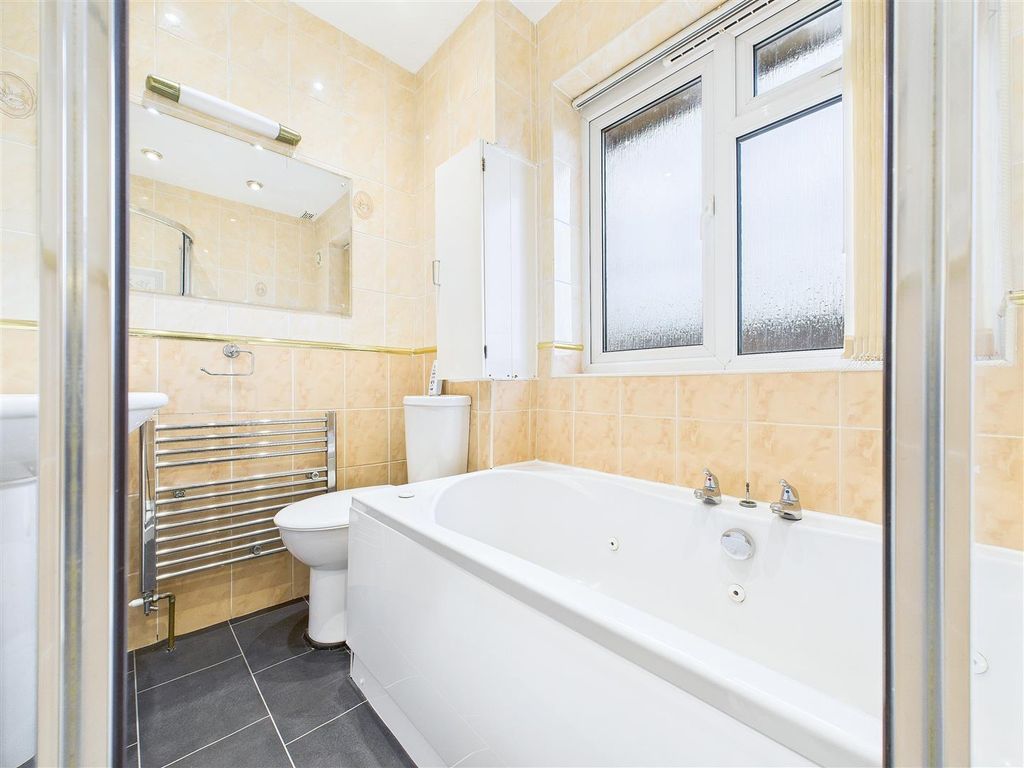 Additional image 25 of 3 bed terraced house for saleGrange Close, Burton Upon Trent DE14