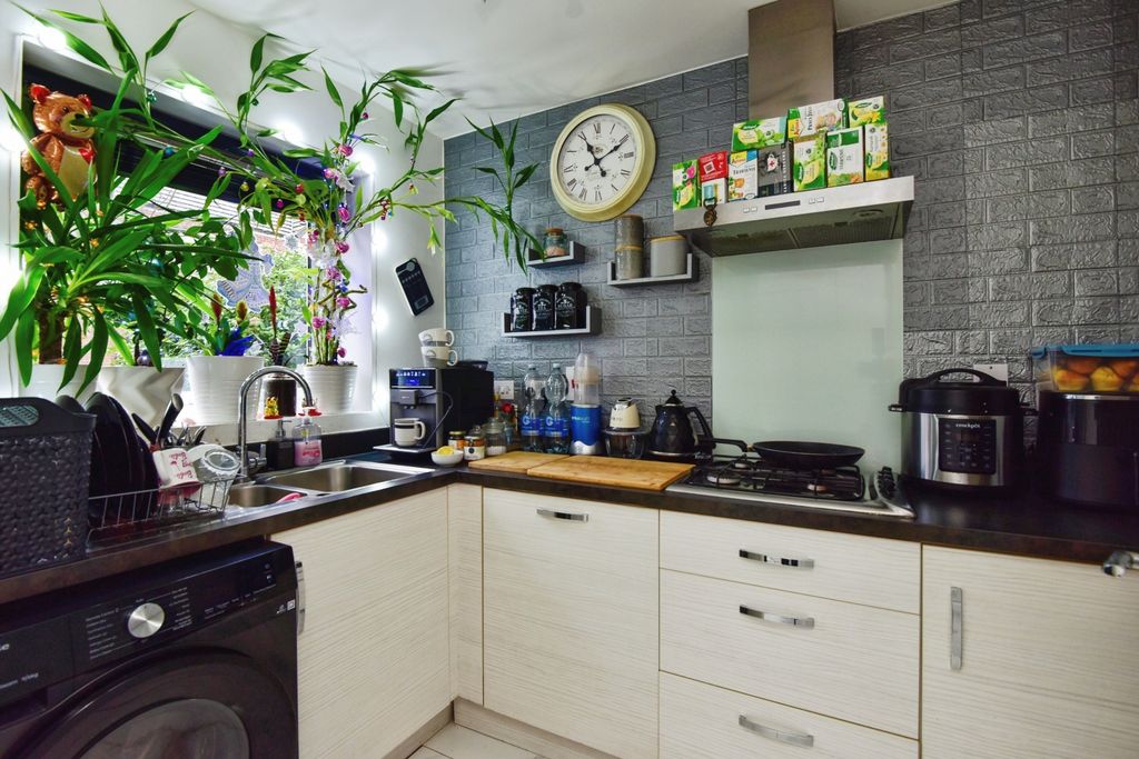 Additional image 7 of 2 bed semi-detached house for saleComet Avenue, Newcastle ST5