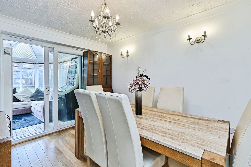 Additional image 5 of 4 bed detached house for saleStephenson Way, Hednesford, Cannock WS12