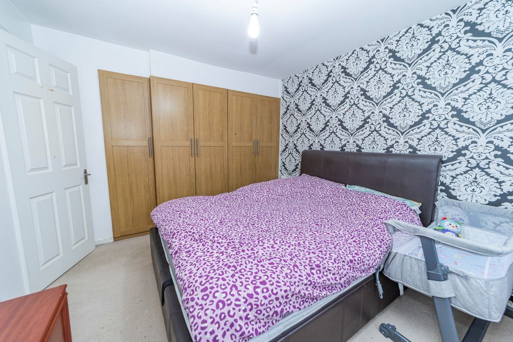 Additional image 32 of 4 bed semi-detached house for saleOriel Drive, Syston, Leicester LE7