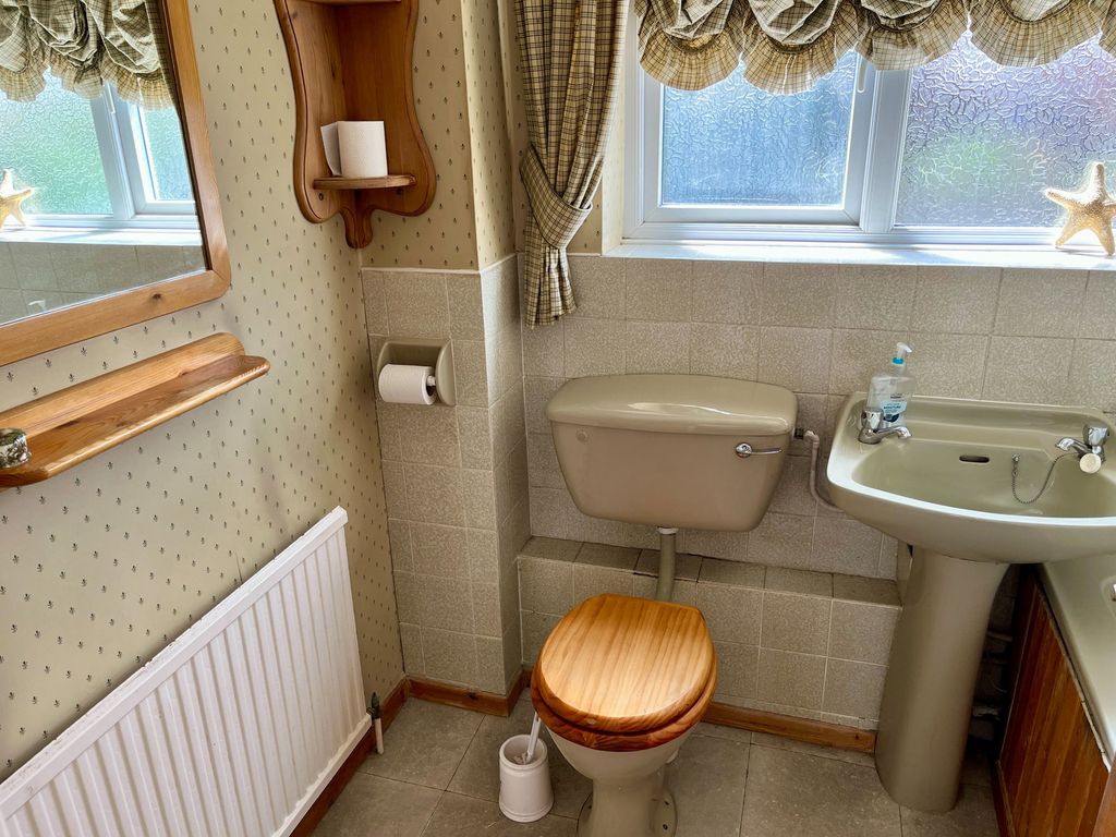 Additional image 9 of 3 bed semi-detached house for saleAsh Drive, Syston, Leicester LE7