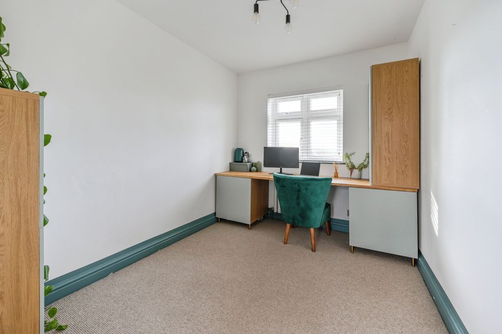 Additional image 12 of 4 bed detached house for saleKenderdine Close, Stafford ST17