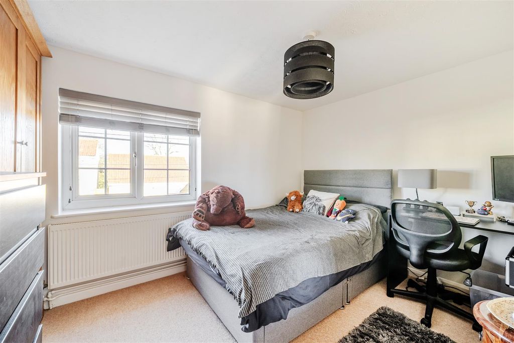 Additional image 12 of 4 bed semi-detached house for saleCallow Hill, Brinkworth, Chippenham SN15