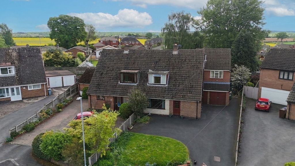 Additional image 4 of 4 bed semi-detached house for saleGreenfield Road, Stafford ST17