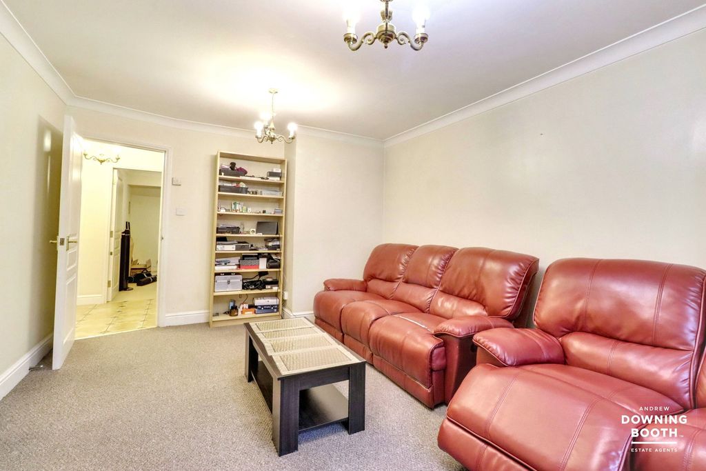 Additional image 6 of 2 bed flat for saleHorsley Road, Streetly, Sutton Coldfield B74