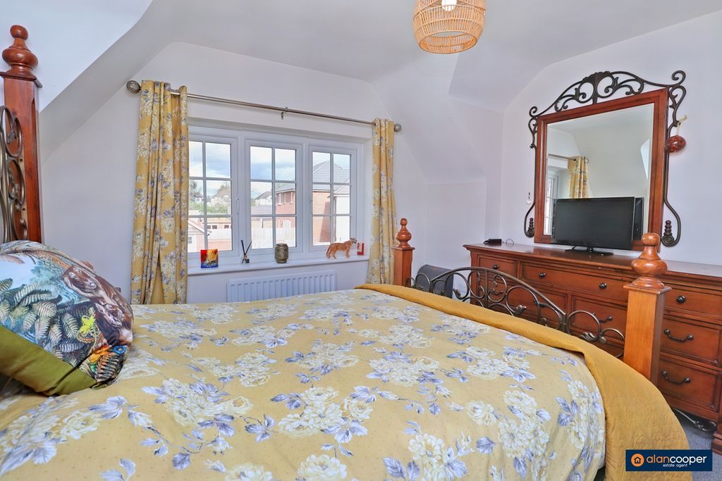 Additional image 12 of 3 bed semi-detached house for saleRoman Avenue, Heritage Fields, Nuneaton CV11